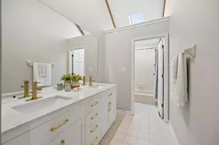 1524 Oswego Rd, Naperville, IL 60540 - Photo 29