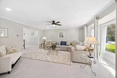 1524 Oswego Road, Naperville, IL 60540 - Photo 7