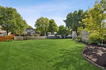 1524 Oswego Road, Naperville, IL 60540 - Photo 39