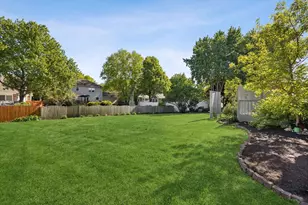 1524 Oswego Rd, Naperville, IL 60540 - Photo 39