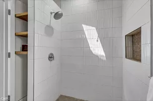 3752 N Magnolia Ave, Chicago, IL 60613 - Photo 13