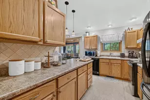 102 N Roma Ct, Toluca, IL 61369 - Photo 21