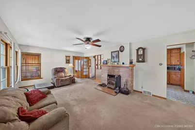 1507 N Il Route 23 Highway, Marengo, IL 60152 - Photo 3