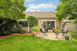 118 Seneca Trail, Bloomingdale, IL 60108 - Photo 11