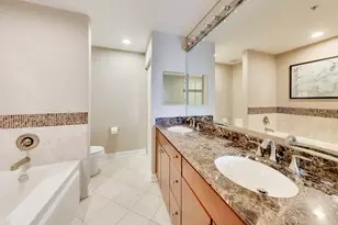 100 E 14th St, Chicago, IL 60605 - Photo 17