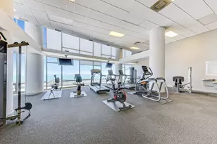 100 E 14th St, Chicago, IL 60605 - Photo 33