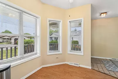 335 Belmont Court, Grayslake, IL 60030 - Photo 13
