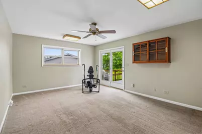 335 Belmont Court, Grayslake, IL 60030 - Photo 21