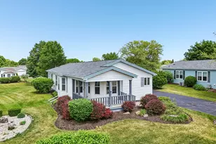 335 Belmont Ct, Grayslake, IL 60030 - Photo 31
