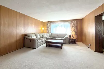 2022 E Woodview Drive, Mount Prospect, IL 60056 - Photo 21