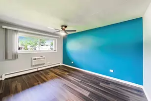 1313 S Rebecca Rd, Lombard, IL 60148 - Photo 5