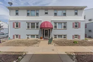 9449 Kelvin Ln, Schiller Park, IL 60176 - Photo 19