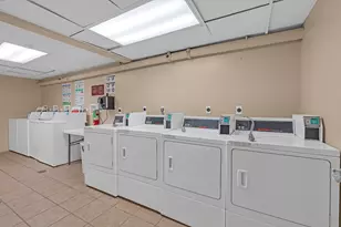 9449 Kelvin Ln, Schiller Park, IL 60176 - Photo 17