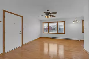 9449 Kelvin Ln, Schiller Park, IL 60176 - Photo 5