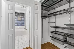3801 N Wilton Ave, Chicago, IL 60613 - Photo 13