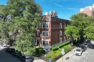 3801 N Wilton Ave, Chicago, IL 60613 - Photo 1