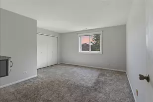 15805 Peggy Ln, Oak Forest, IL 60452 - Photo 7
