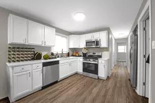 1105 W 123rd St, Calumet Park, IL 60827 - Photo 7