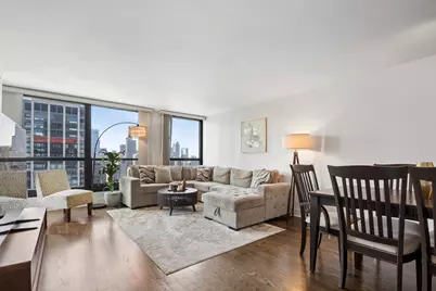 1030 N State Street #33J, Chicago, IL 60610 - Photo 3