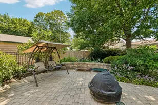 219 Woodlawn Dr, Mundelein, IL 60060 - Photo 33