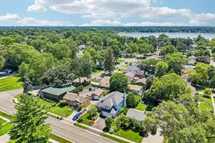 219 Woodlawn Dr, Mundelein, IL 60060 - Photo 41