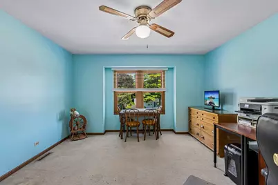 219 Woodlawn Drive, Mundelein, IL 60060 - Photo 23