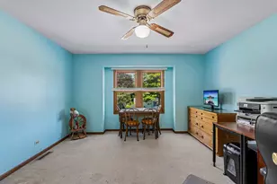 219 Woodlawn Dr, Mundelein, IL 60060 - Photo 23