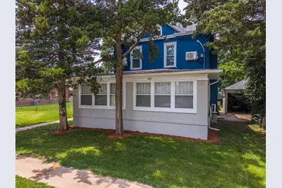 615 N Chicago Street, Pontiac, IL 61764 - Photo 9