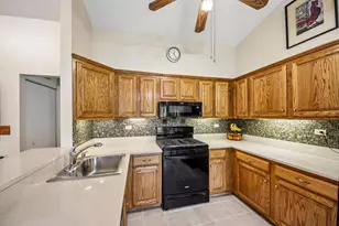 356 Westbrook Cir, Naperville, IL 60565 - Photo 9