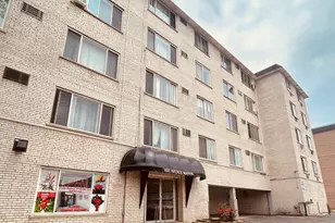 1227 S Harlem Ave, Berwyn, IL 60402 - Photo 1