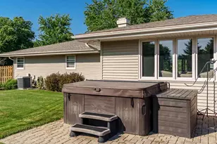 3853 Thistledown Ct, Cherry Valley, IL 61016 - Photo 7