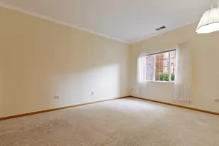 801 N McLean Blvd, Elgin, IL 60123 - Photo 9