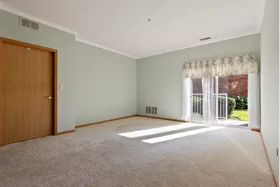 801 N McLean Boulevard #124, Elgin, IL 60123 - Photo 5