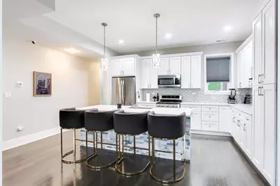 616 E 46th Street #2, Chicago, IL 60653 - Photo 5