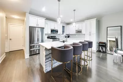 616 E 46th Street #2, Chicago, IL 60653 - Photo 3