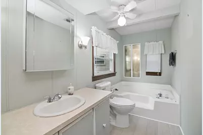 5472 E 2000N Road, Kankakee, IL 60901 - Photo 21