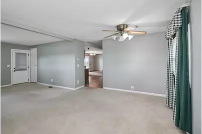 5472 E 2000N Road, Kankakee, IL 60901 - Photo 11