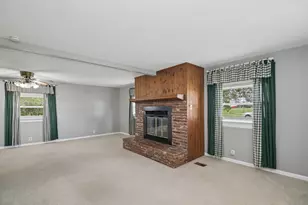 5472 E 2000 N Rd, Kankakee, IL 60901 - Photo 9