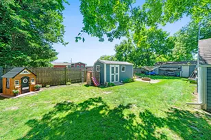 817 S Hugh St, Plano, IL 60545 - Photo 15