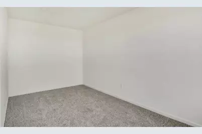 2726 Arrowhead Drive, Pingree Grove, IL 60140 - Photo 5