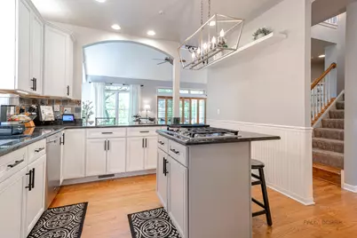 38 Lakebreeze Court #0, Lake Zurich, IL 60047 - Photo 7
