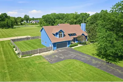 8302 White Oaks Road, Wonder Lake, IL 60097 - Photo 43