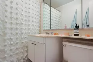 400 E Randolph St, Chicago, IL 60601 - Photo 7