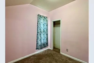 703 Park Place, Sterling, IL 61081 - Photo 17