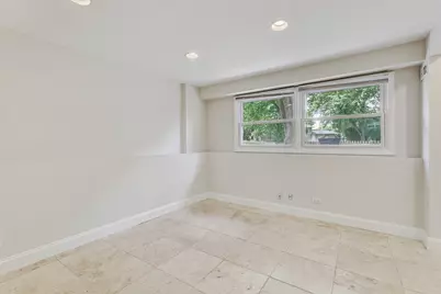 223 W Tanglewood Drive, Arlington Heights, IL 60004 - Photo 25
