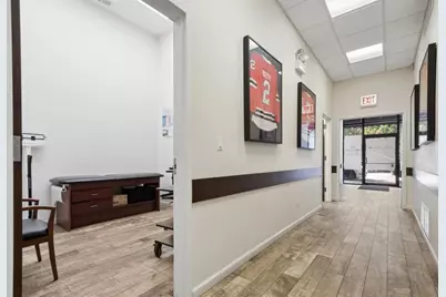 2219 W Belmont Avenue, Chicago, IL 60618 - Photo 9