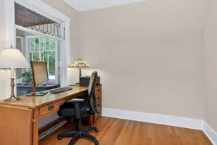 2 S Stough St, Hinsdale, IL 60521 - Photo 11