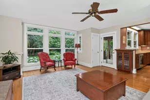 2 S Stough St, Hinsdale, IL 60521 - Photo 23