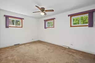 17 S Walnut St, Palatine, IL 60067 - Photo 17