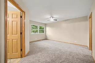 664 Aspen Dr, Romeoville, IL 60446 - Photo 11